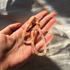 Madewell acrylic earrings